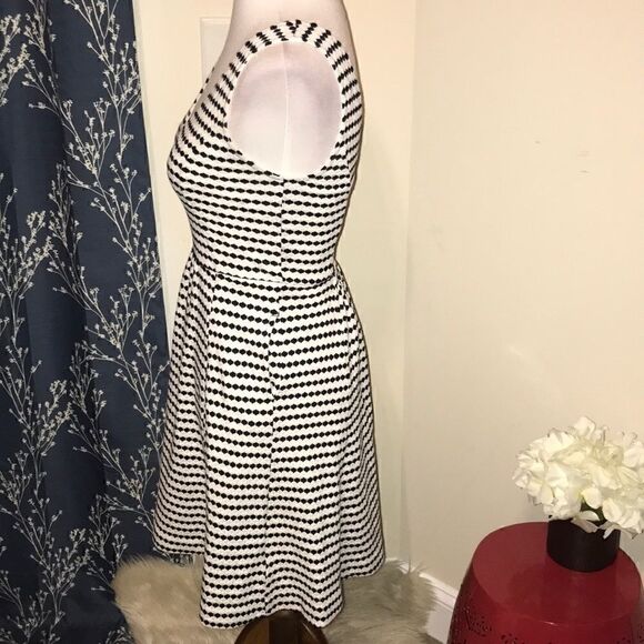 Anthro | Maeve Cut Out Textured Dress - Picture 3 of 9